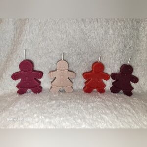 HOMEMADE * 4 Handmade Gingerbread Woman Candles * NEW *